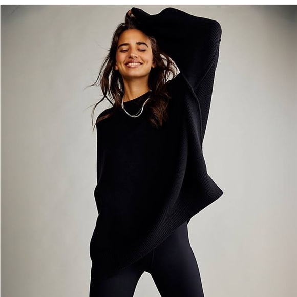 Free People Easy Street Tunic Sweater in Black Revolve Pullover OB991232 - Picture 4 of 12